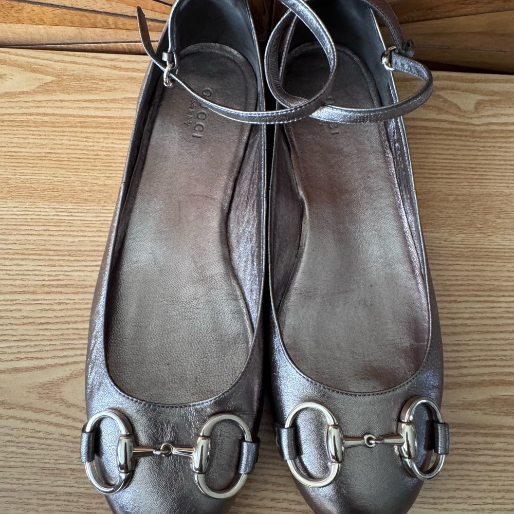 Gucci Horsebit Women 7B Ballet Flats Shoes Bronze Pewter Ankle Strap Mary Jane - Picture 5 of 11